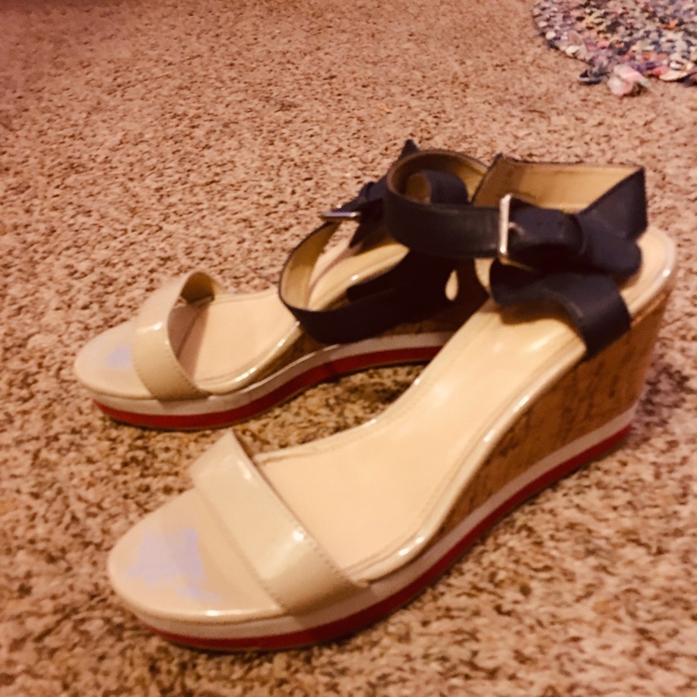 Liz Claiborne Wedges